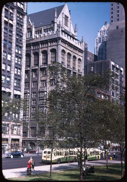 Chicago des années 40 en couleur - Partie 4 dans Photographies du monde d'autrefois P03460