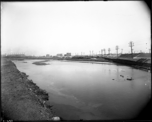 Calumet River. Looking East from North Bank at south End of West Mill fence