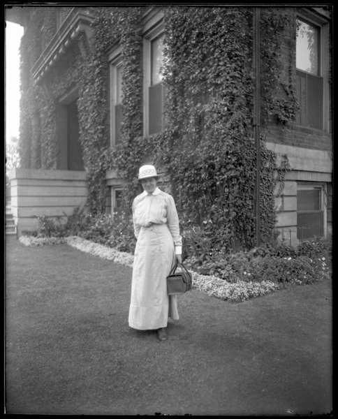 Nurse with Hat and Satchel, (second view)