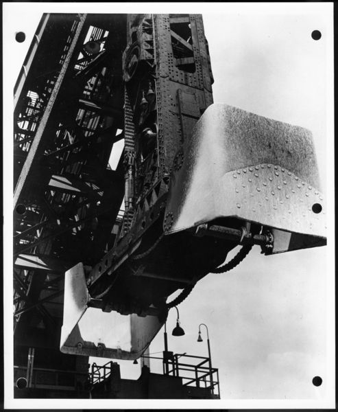 Photographs, Unloading Iron Ore, USS Gary Works